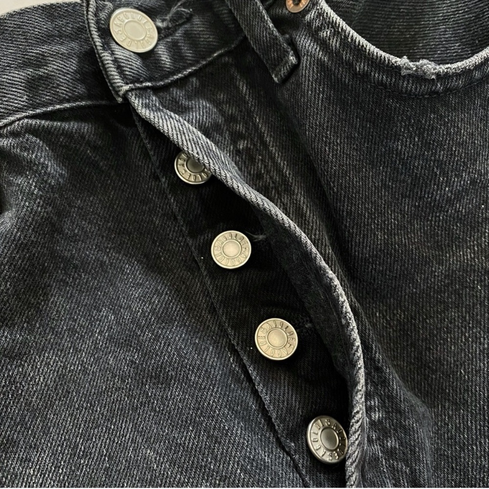 AGOLDE DEE FADED BLACK HIGH RISE WAISTED DISTRESSED FRAYED SIDE SLIT JEAN SHORTS - Picture 3 of 9